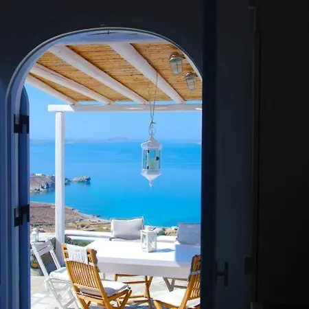 In Mykonos With Private Pool